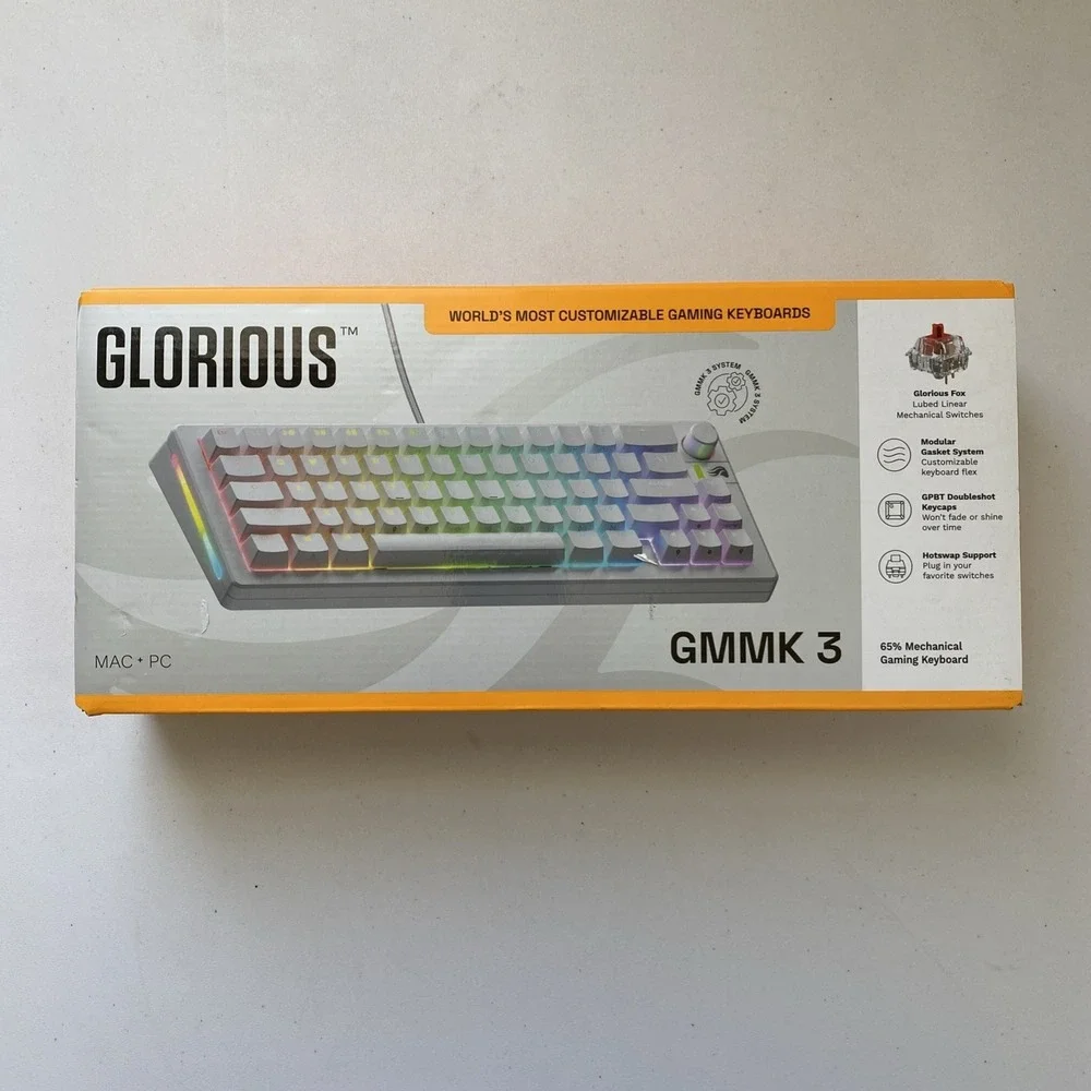 Glorious - GMMK 3 65% Wired Mechanical‎ Linear Switch Gaming Keyboard - WHITE